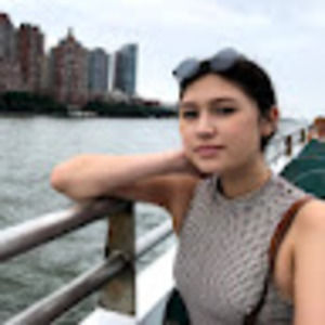 Meet your Posher, Mia